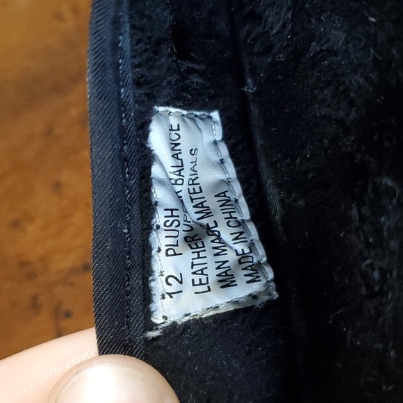 Report Embroidered Slippers - Picture 6 of 6